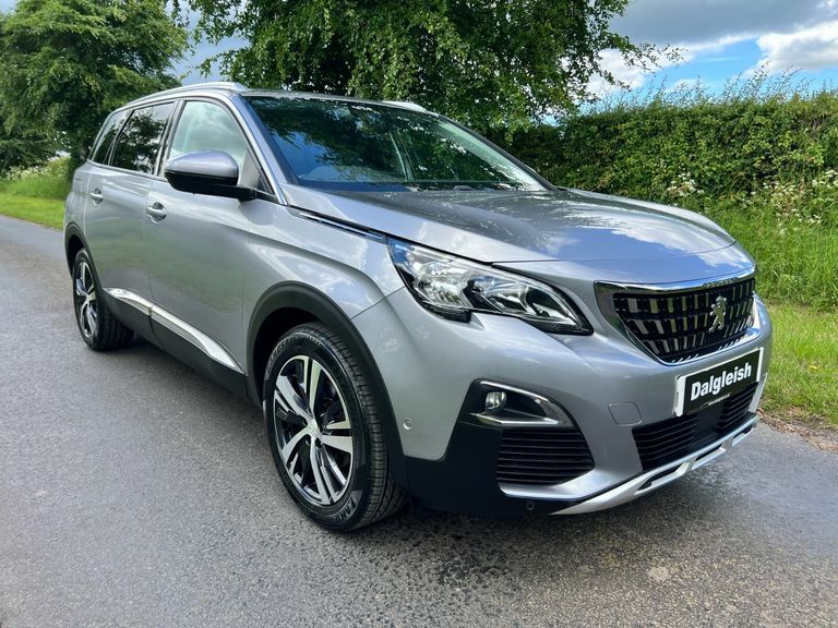 Peugeot 5008 Allure Bluehdi Ss Grey