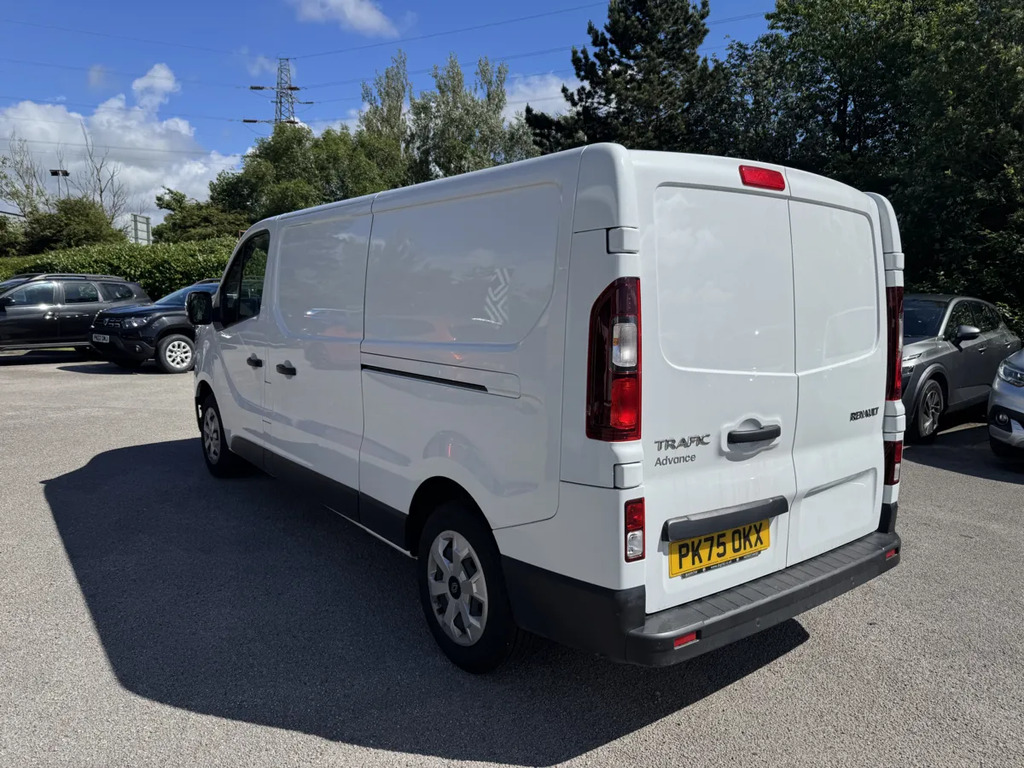 Renault Trafic Ll30 Blue Dci 130 Advance Safety Van PK75OKX White #5
