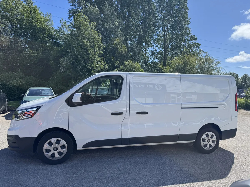 Renault Trafic Ll30 Blue Dci 130 Advance Safety Van PK75OKX White #4