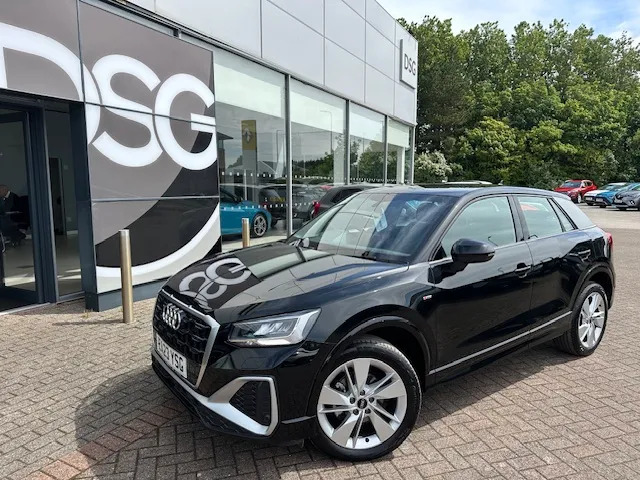 Audi Q2 35 Tfsi S Line S Tronic Black