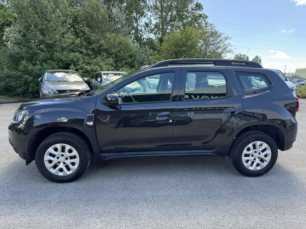 Dacia Duster 1.0 Tce 100 Bi-fuel Comfort PN22ONK Black #4