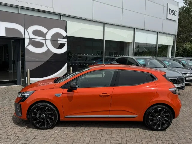 Renault Clio 1.6 E-tech Full Hybrid 145 Esprit Alpine ME25AUM Orange #2