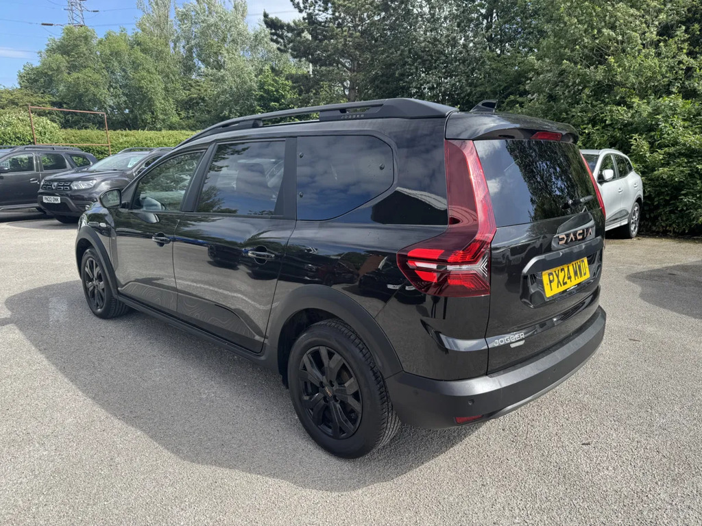 Dacia Jogger 1.6 Hev Extreme Black #5