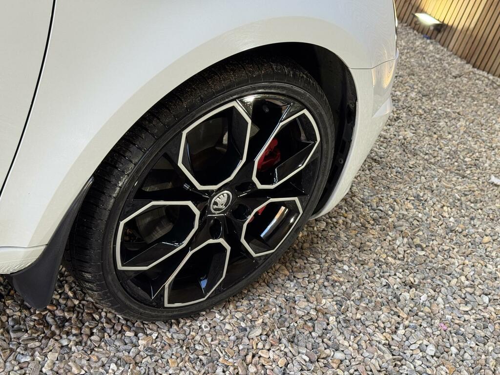 Skoda Octavia 2.0 Tsi 245 Vrs Red #11
