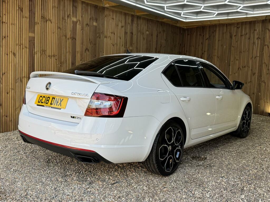 Skoda Octavia Vrs White #4