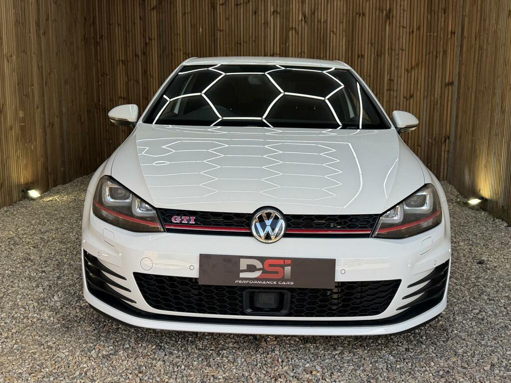 Volkswagen Golf Gti Performance White #2