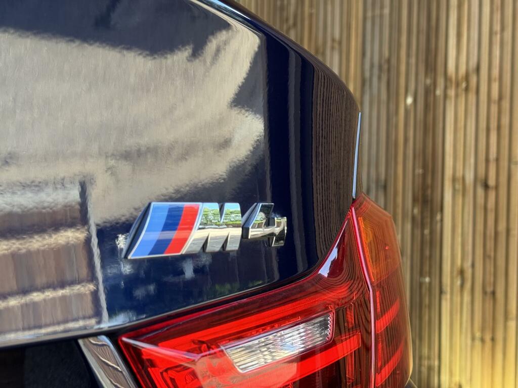 BMW M4 M4 Dct Competition Pack Black #8