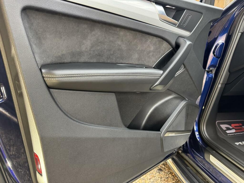 Audi SQ5 Tfsi V6 Black #34