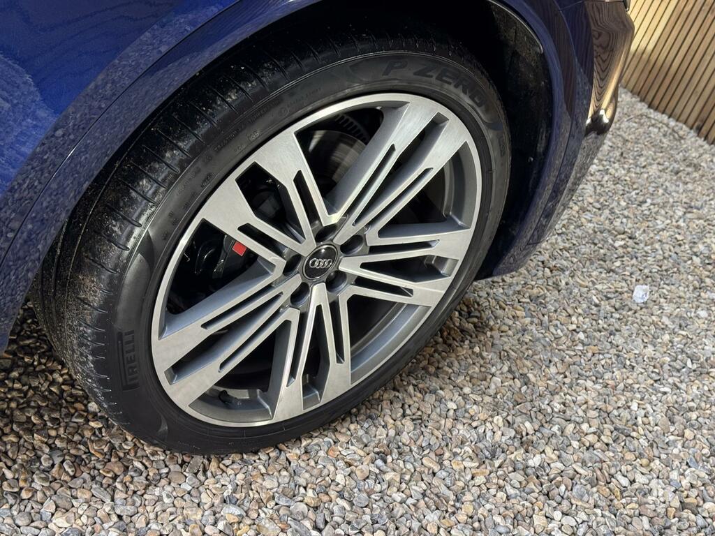 Audi SQ5 Tfsi V6 Black #11