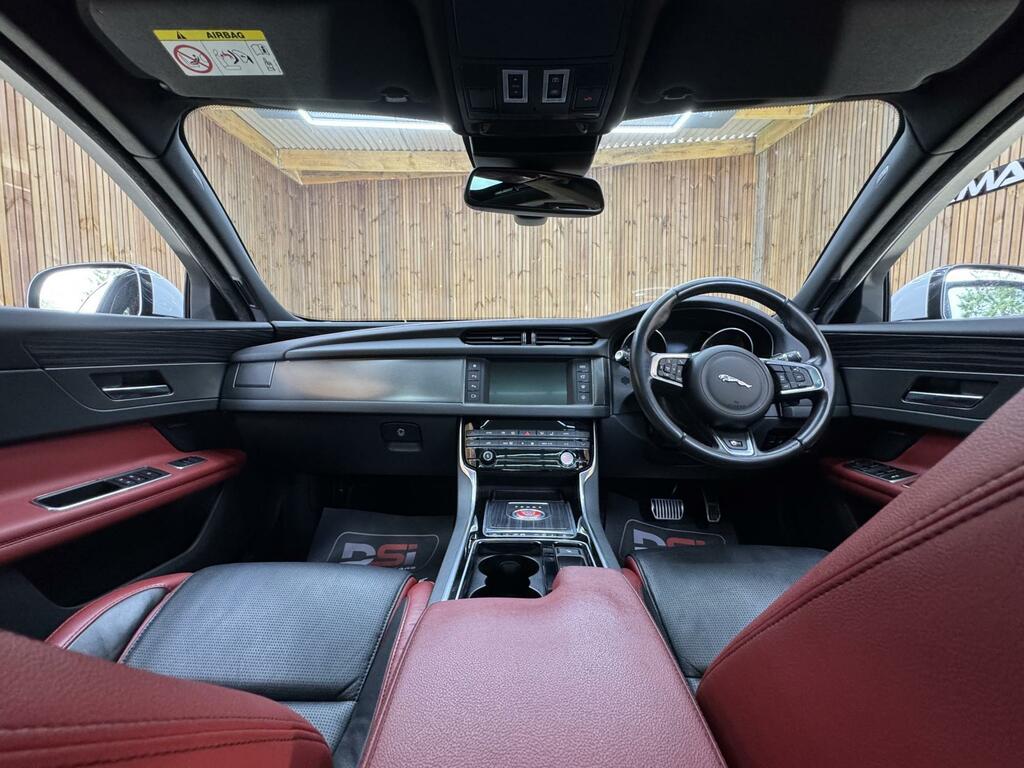 Jaguar XF Prestige D Grey #21