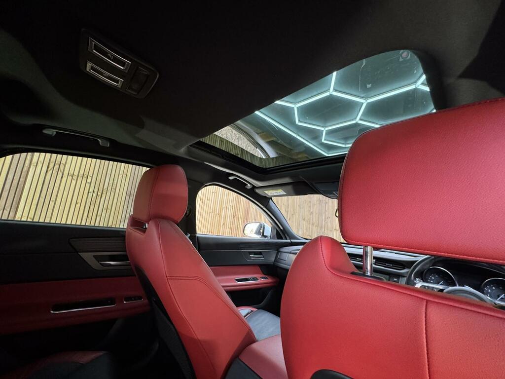Jaguar XF Prestige D Grey #22