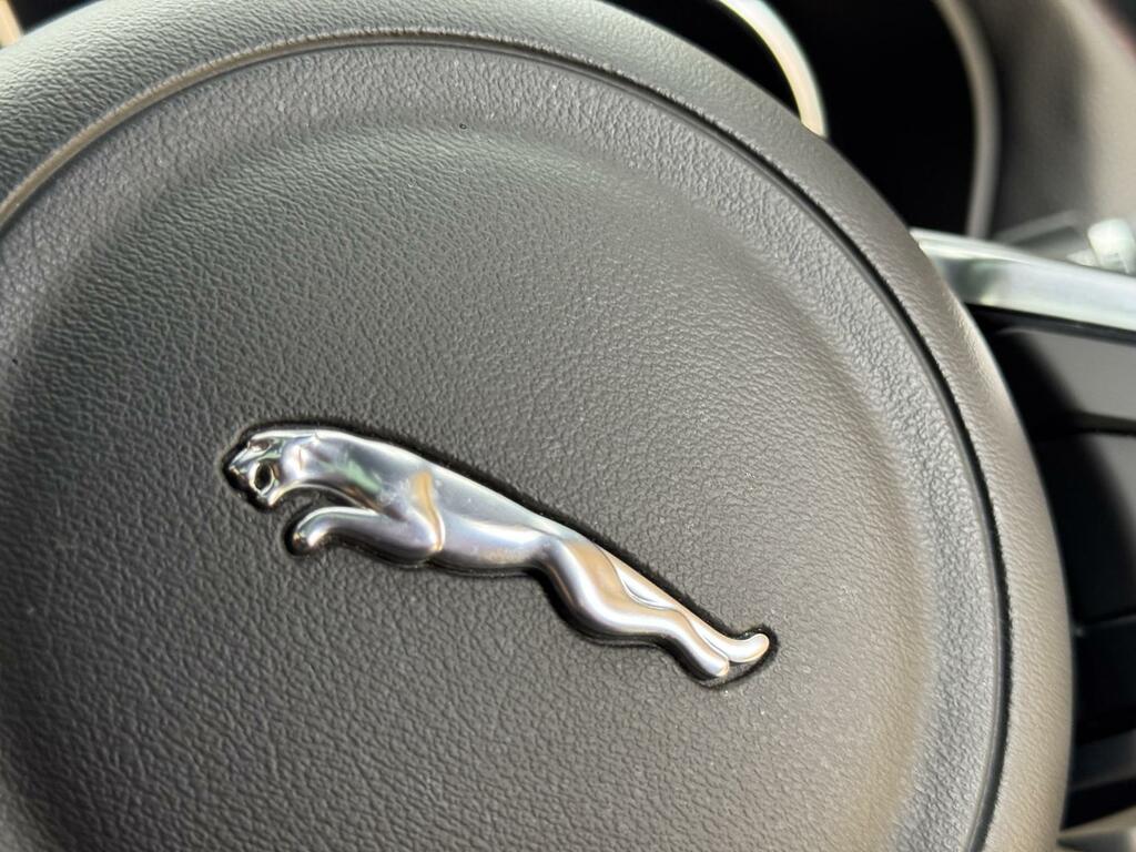 Jaguar XF Prestige D Grey #38