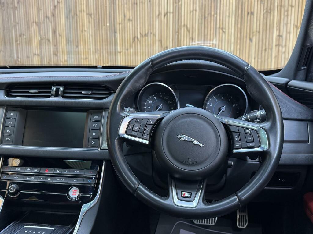 Jaguar XF Prestige D Grey #26