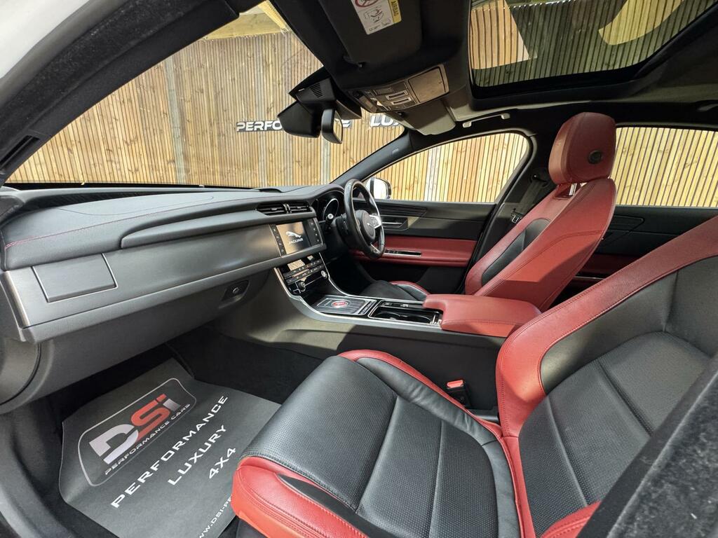 Jaguar XF Prestige D Grey #27