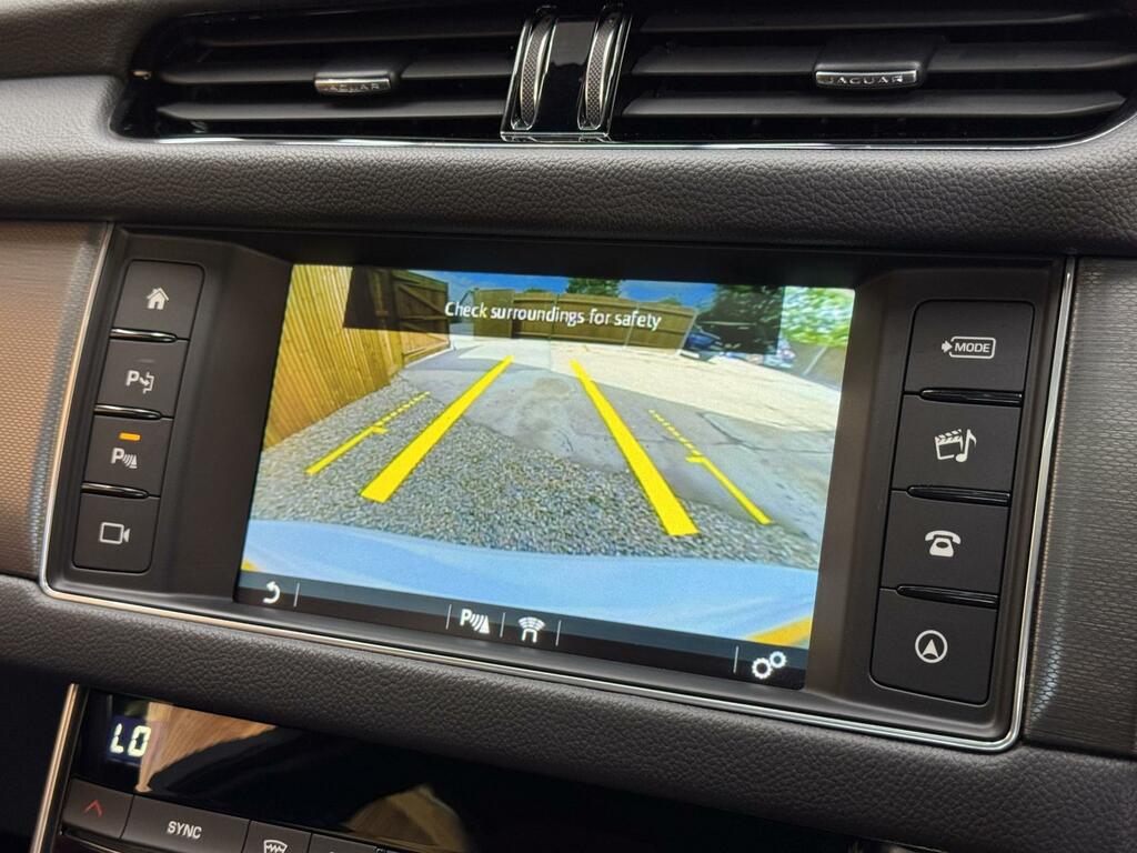 Jaguar XF Prestige D Grey #15