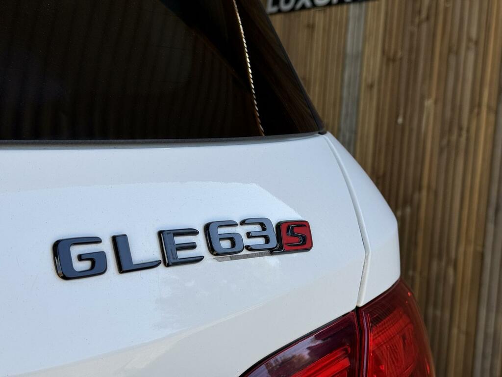 Mercedes-Benz GLE Class Amg Line Black #10