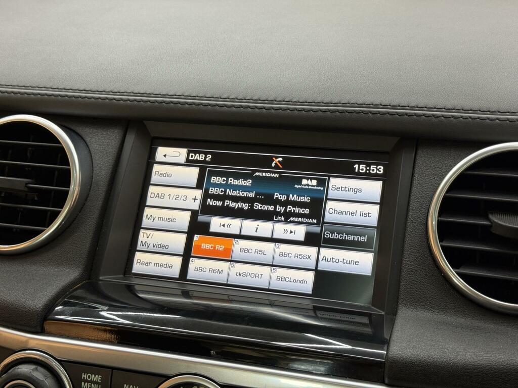 Land Rover Discovery 4 3.0 Sd V6 Se Tech 2015 Grey #35