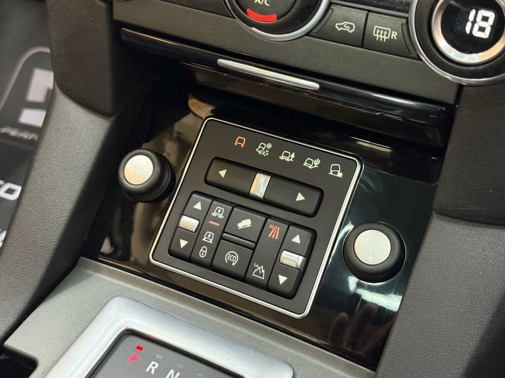 Land Rover Discovery 4 3.0 Sd V6 Se Tech 2015 Grey #42