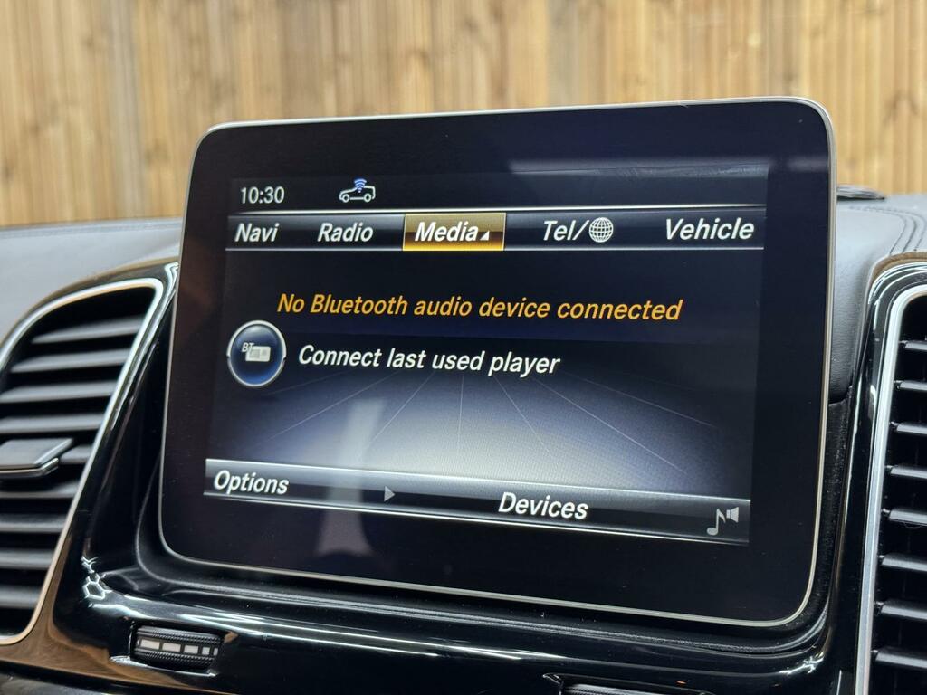Mercedes-Benz GLS Class Gls 350 D Amg Line 4Matic Black #45