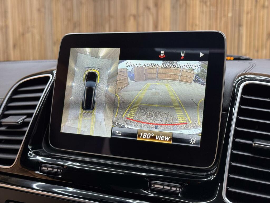Mercedes-Benz GLS Class Gls 350 D Amg Line 4Matic Black #34