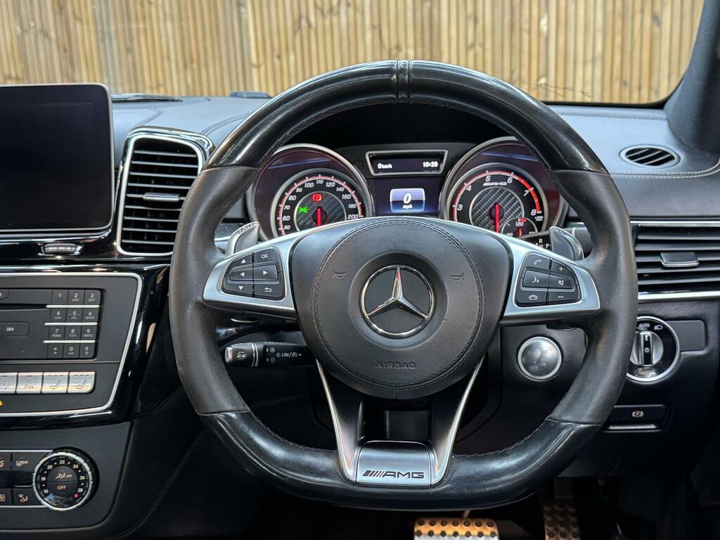 Mercedes-Benz GLS Class Gls 350 D Amg Line 4Matic Black #27