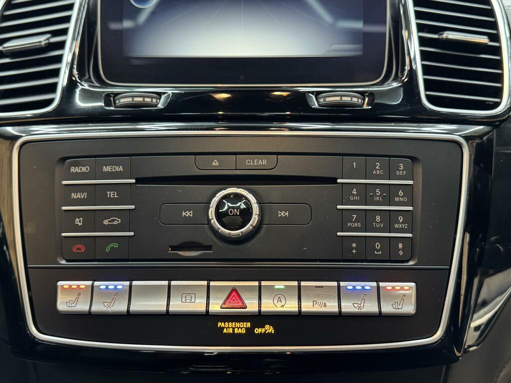 Mercedes-Benz GLS Class Gls 350 D Amg Line 4Matic Black #42