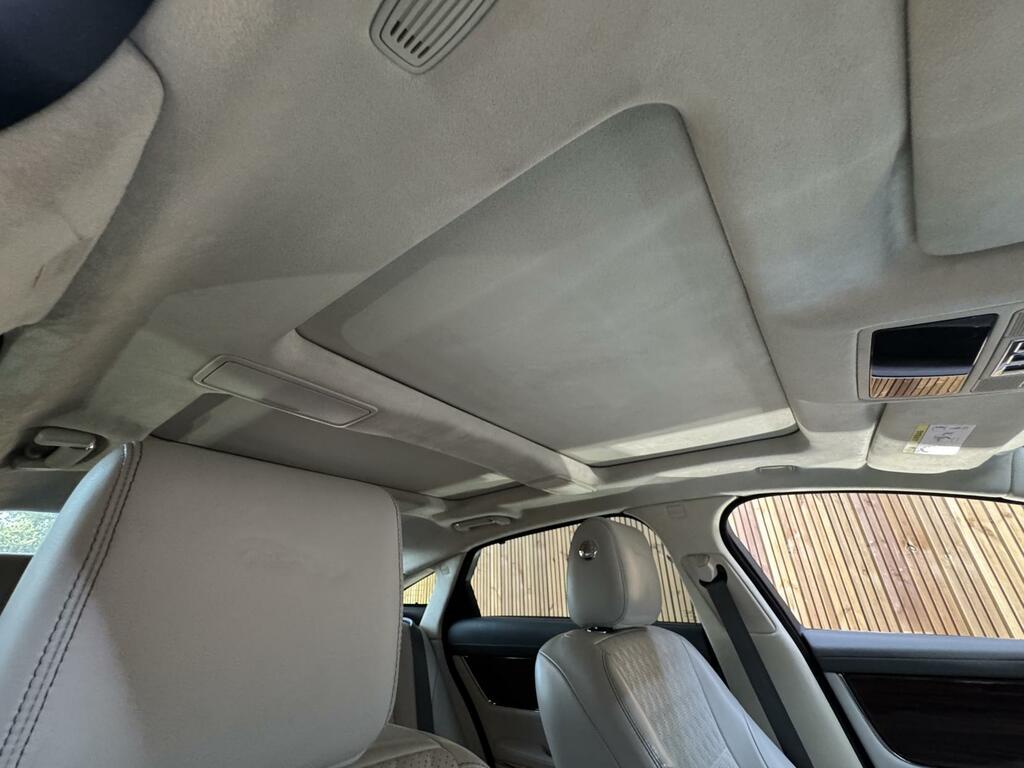 Jaguar XJ 3.0D V6 Portfolio  #67