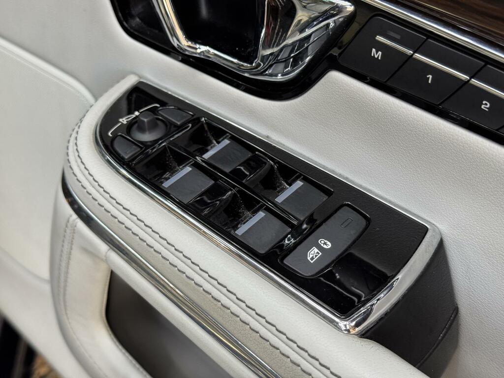 Jaguar XJ 3.0D V6 Portfolio  #21