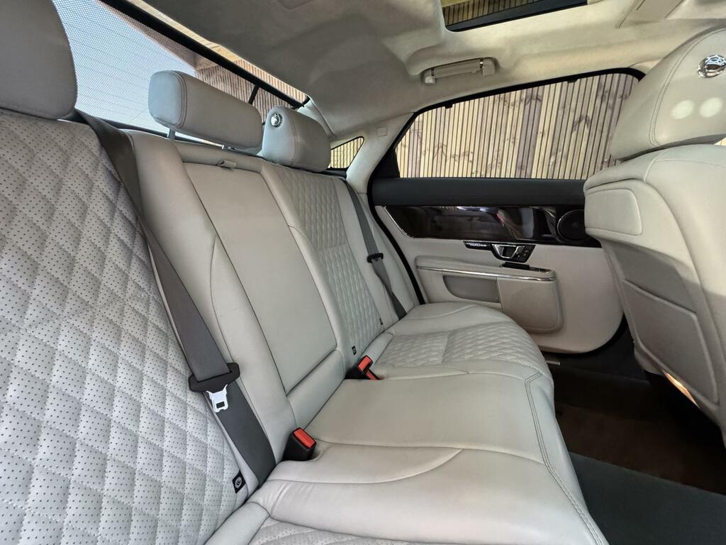 Jaguar XJ 3.0D V6 Portfolio  #18