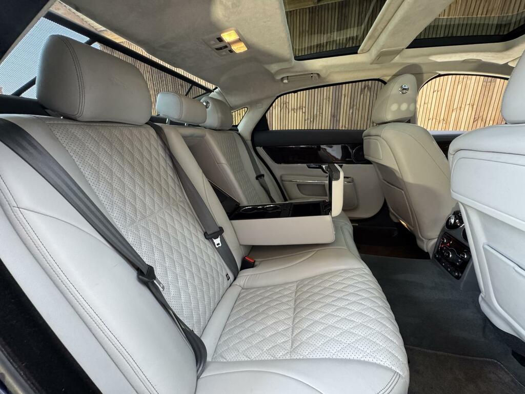 Jaguar XJ 3.0D V6 Portfolio  #15