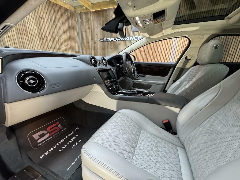 Jaguar XJ 3.0D V6 Portfolio  #30
