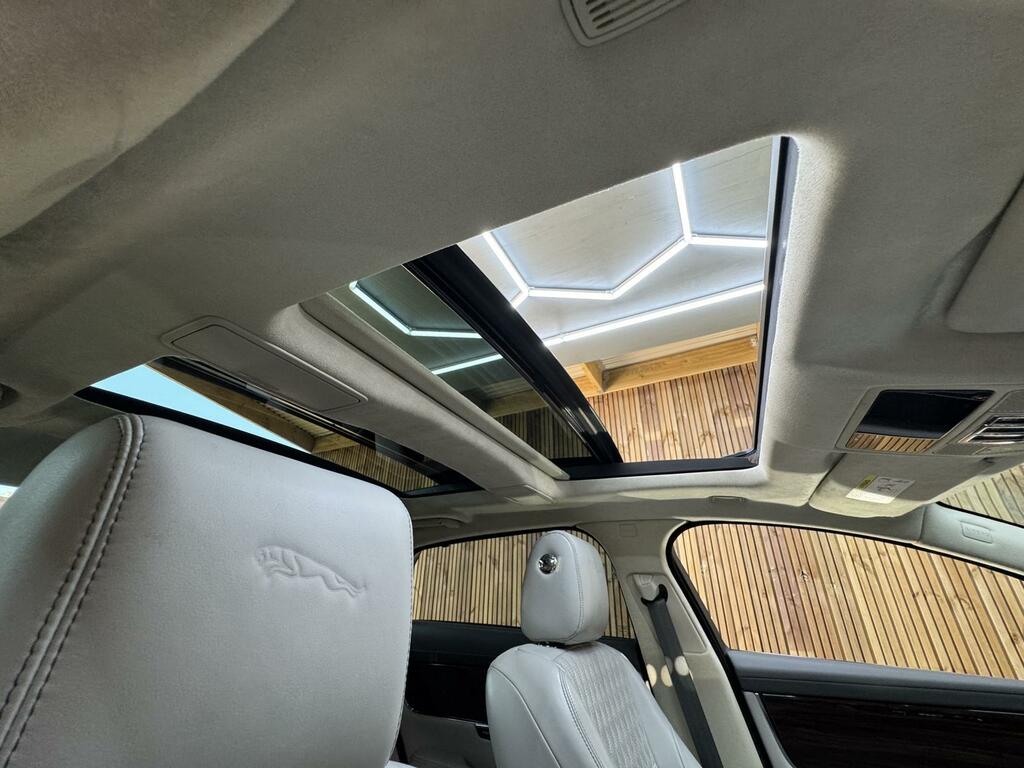 Jaguar XJ 3.0D V6 Portfolio  #66