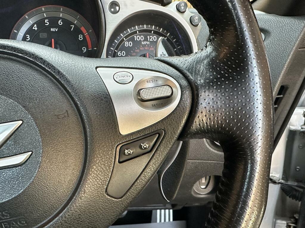 Nissan 370Z V6 Gt Black #28
