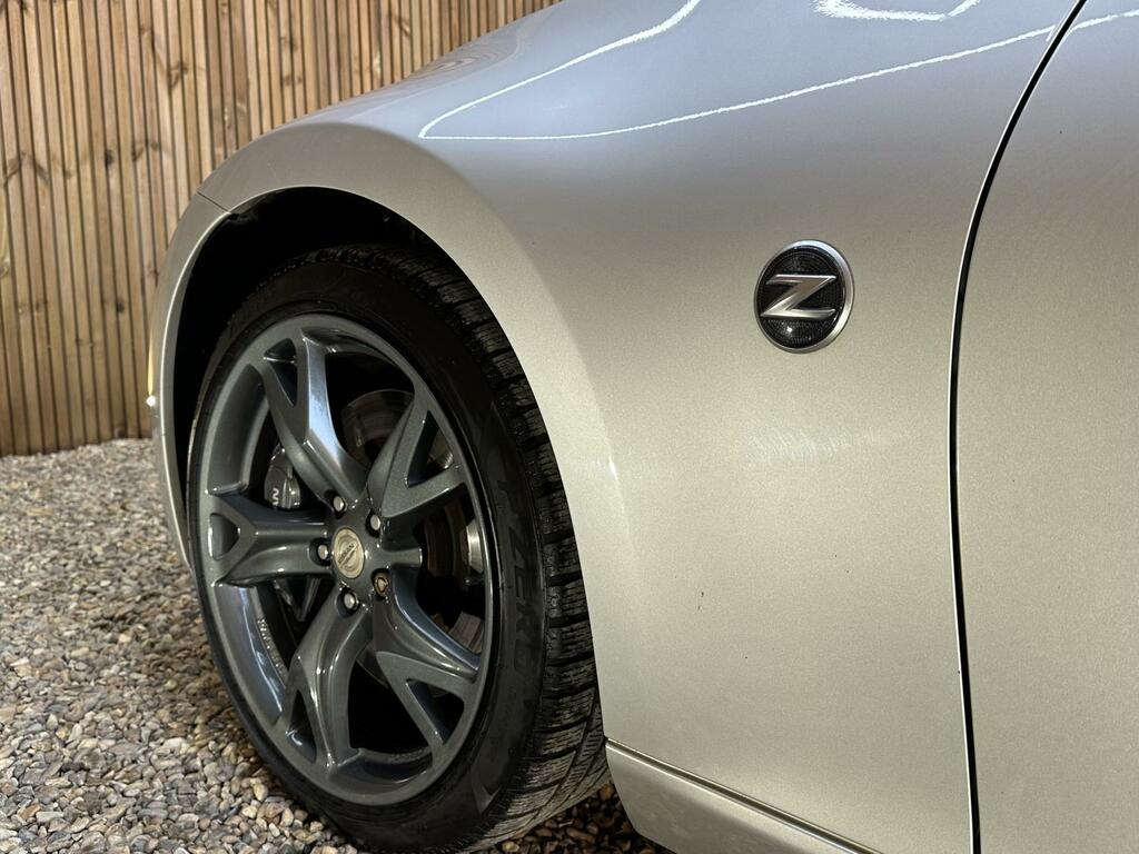 Nissan 370Z V6 Gt Black #15