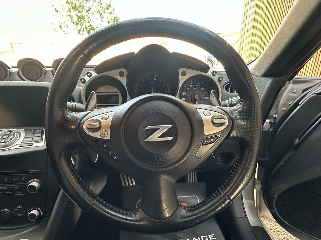 Nissan 370Z V6 Gt Black #7