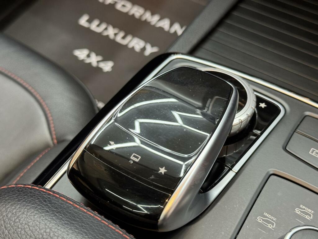 Mercedes-Benz GLE Class 2.1L Amg Line Blue #36
