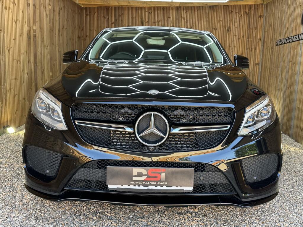 Mercedes-Benz GLE Class Amg Line Black #2