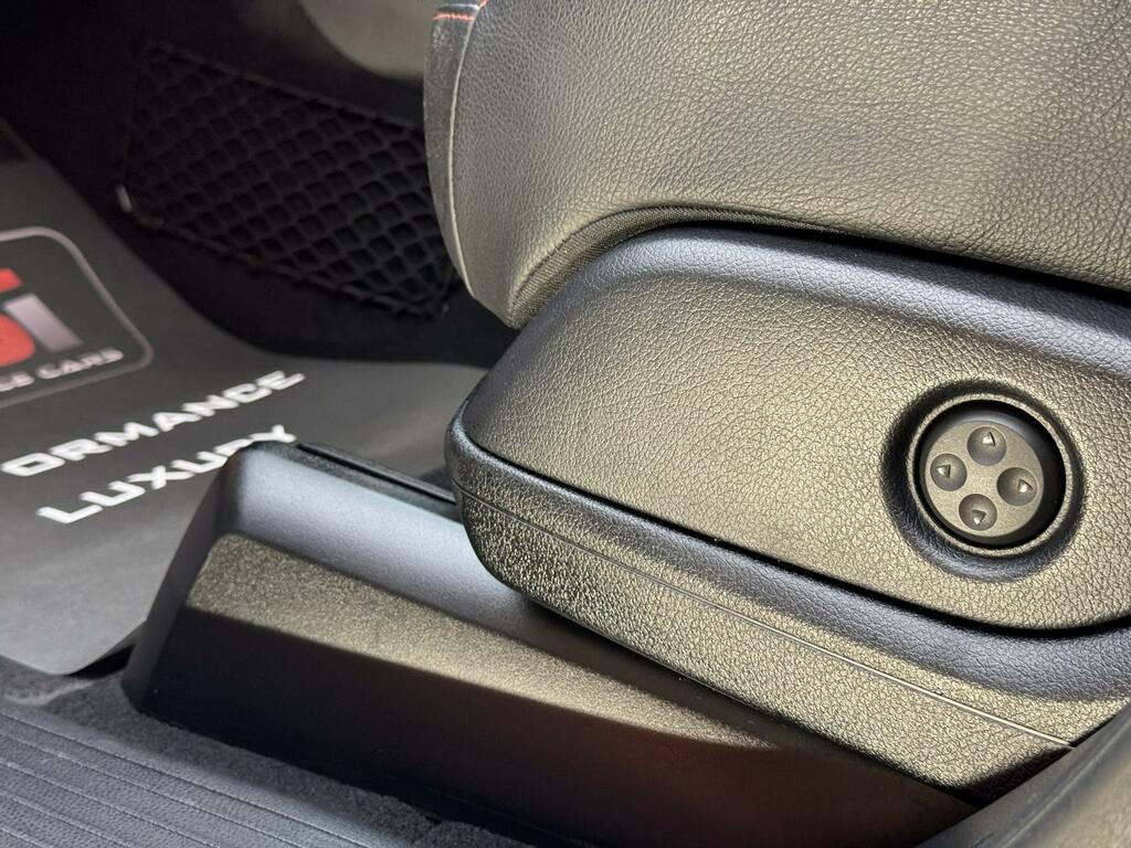 Mercedes-Benz GLE Class 2.1L Amg Line Blue #25