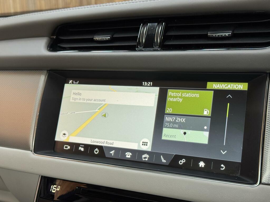 Jaguar XF 2020 2.0 D200 Mhev R-dynamic Se Saloon Silver #47