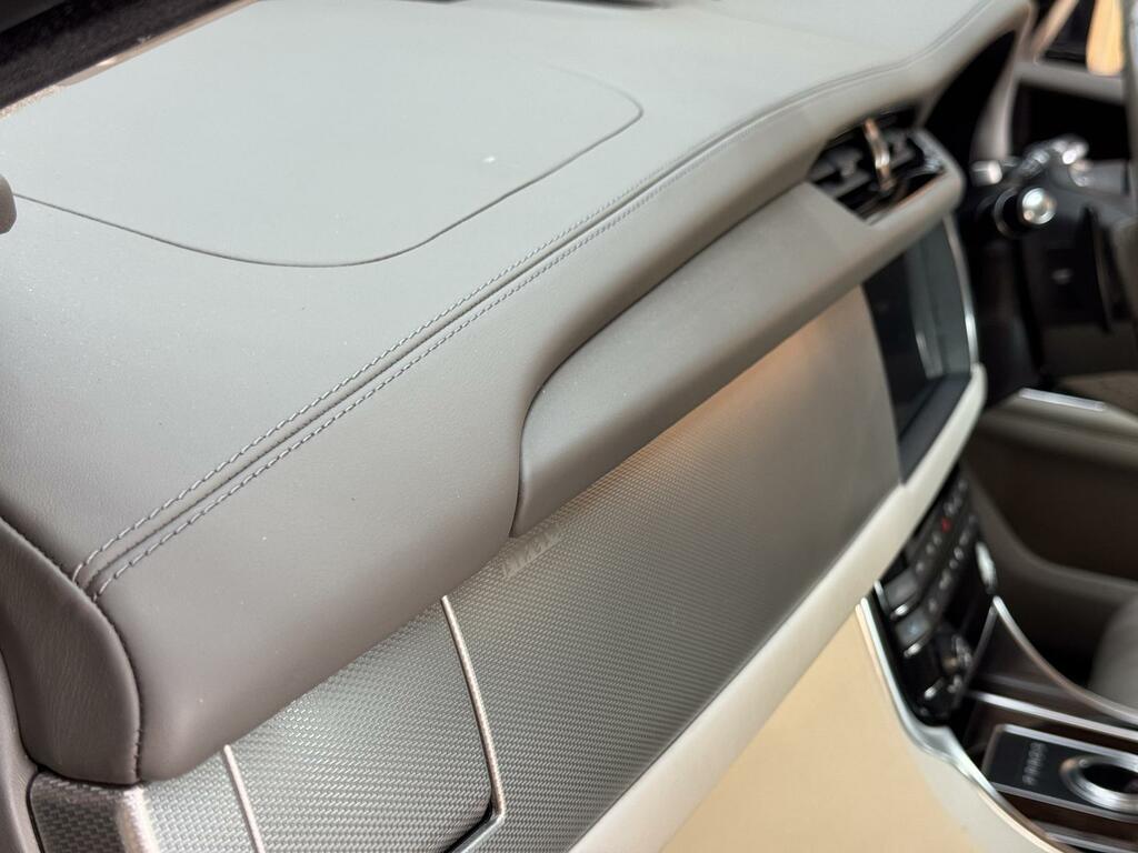 Jaguar XF 2020 2.0 D200 Mhev R-dynamic Se Saloon Silver #35