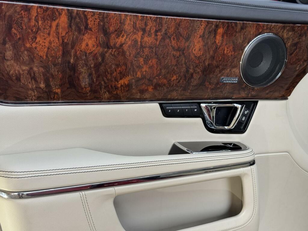 Jaguar XJ 3.0D V6 Portfolio Euro 5 Ss  #31