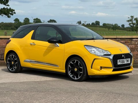 DS DS 3 1.2 Puretech Elegance Yellow