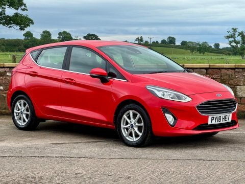 Ford Fiesta 1.0T Ecoboost Zetec Red