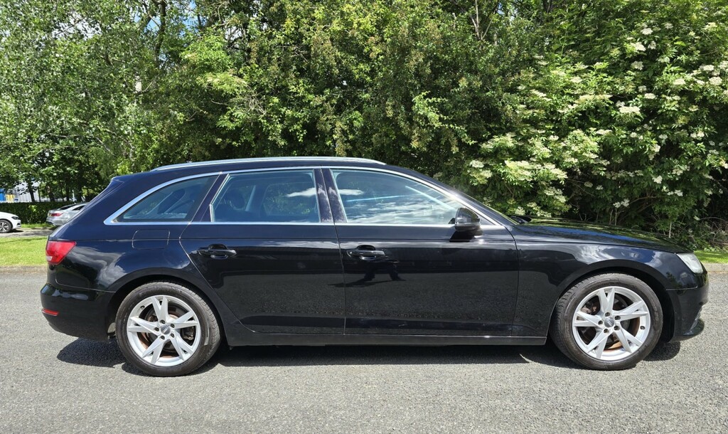 Audi A4 Avant 2.0 Tdi Ultra Sport Euro 6 Ss 201717 MJ17WRO Black #5