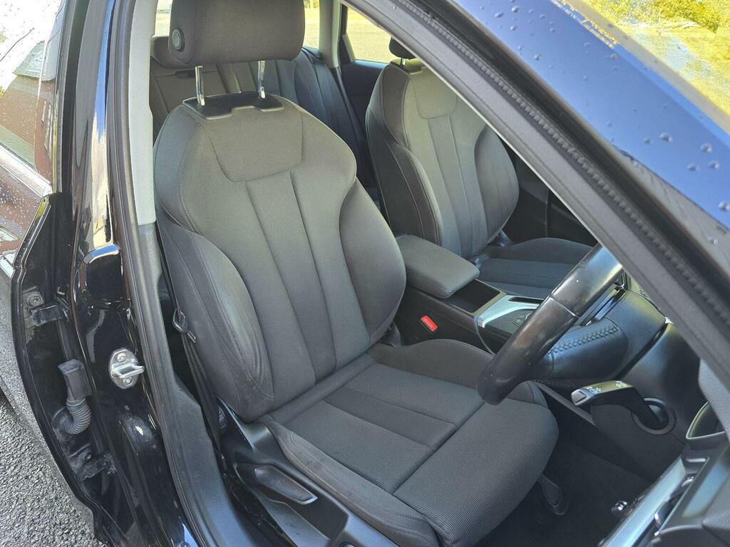 Audi A4 Avant 2.0 Tdi Ultra Sport Euro 6 Ss 201717 MJ17WRO Black #4
