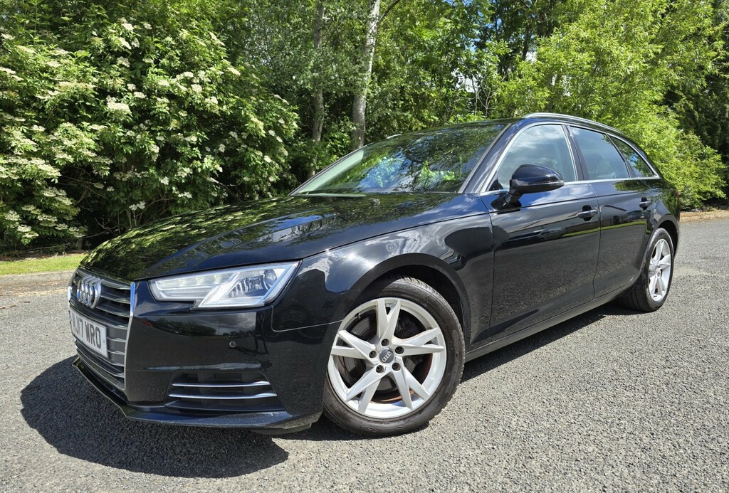 Audi A4 Avant 2.0 Tdi Ultra Sport Euro 6 Ss 201717 MJ17WRO Black #2