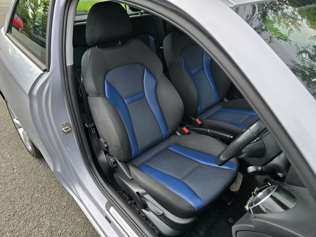 Audi A1 1.6 Tdi Sport 2015 Silver #4