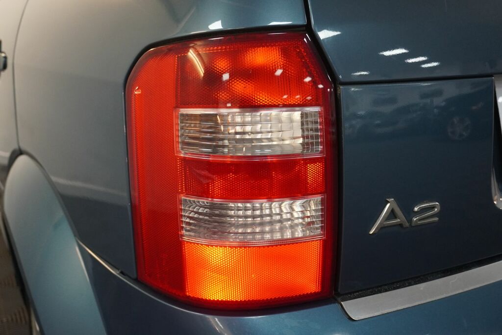 Audi A2 Hatchback Green #94
