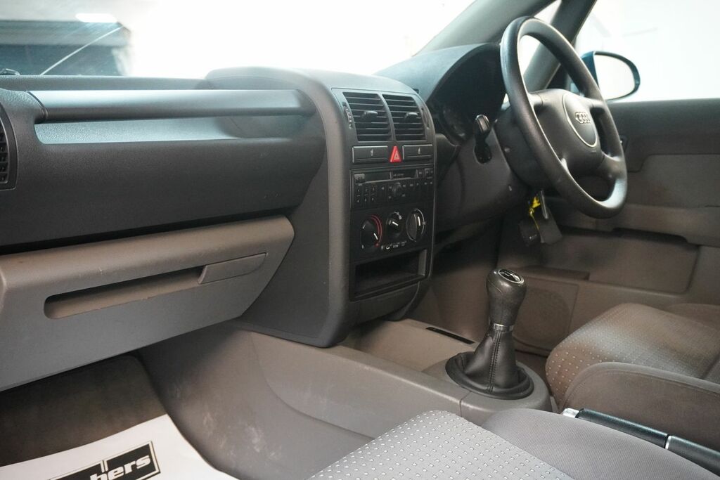 Audi A2 Hatchback Green #44