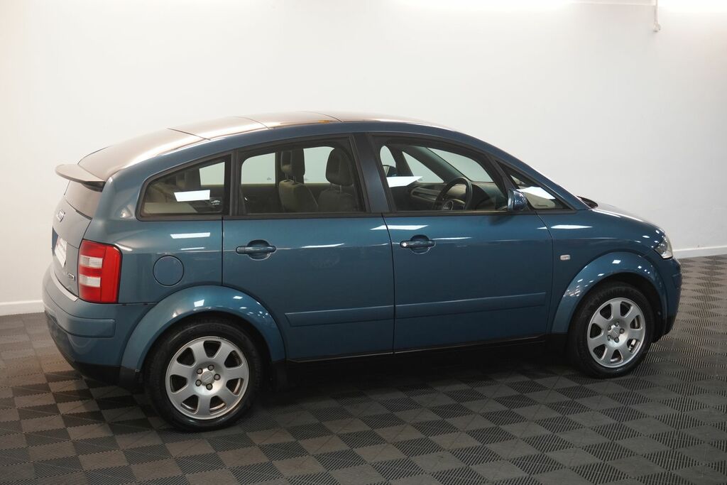 Audi A2 Hatchback Green #10
